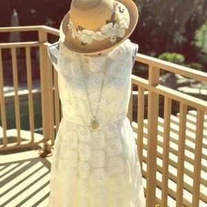 🌼Darling cream sunflower lace dress with liner.